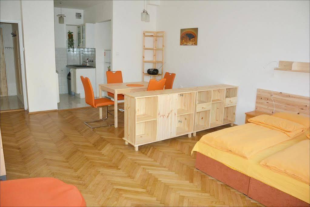 Apartmany Machek Prag Exterior foto