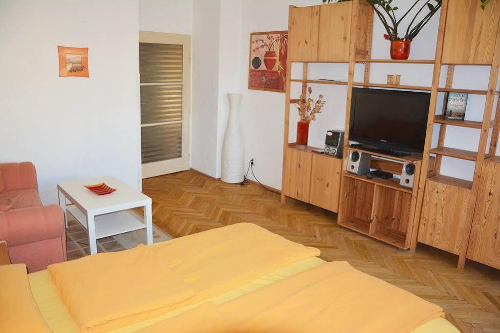 Apartmany Machek Prag Exterior foto