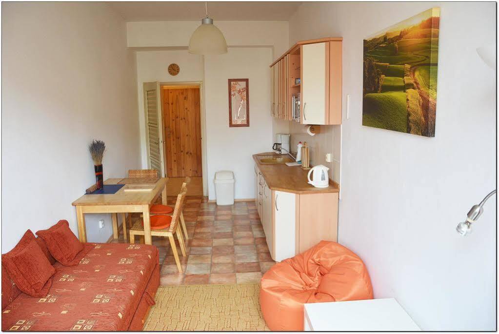 Apartmany Machek Prag Exterior foto